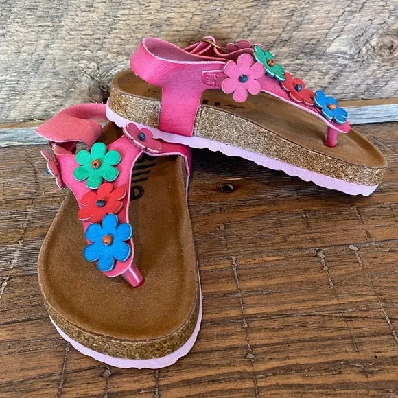 Girls Suede shoes and sandal set size 7 & 8 Girls - Picture 2 of 5